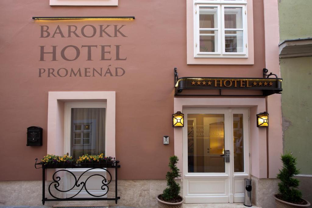 Barokk Hotel Promenád Ráb Exteriér fotografie